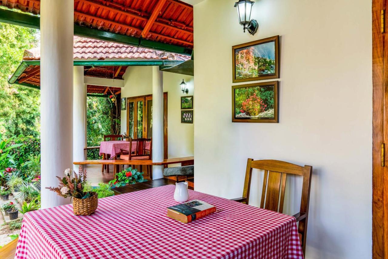 Belvilla The School Estate- Luxury Heritage Home In 200 Acres Madikeri Eksteriør billede