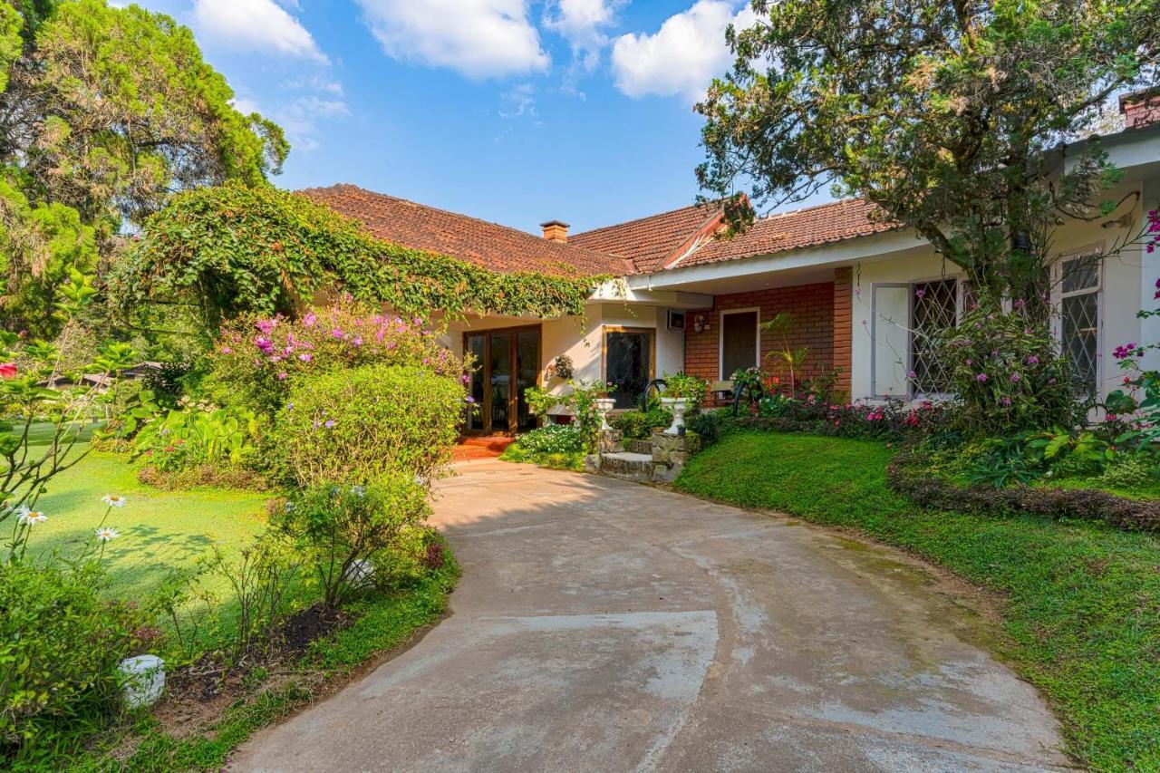 Belvilla The School Estate- Luxury Heritage Home In 200 Acres Madikeri Eksteriør billede